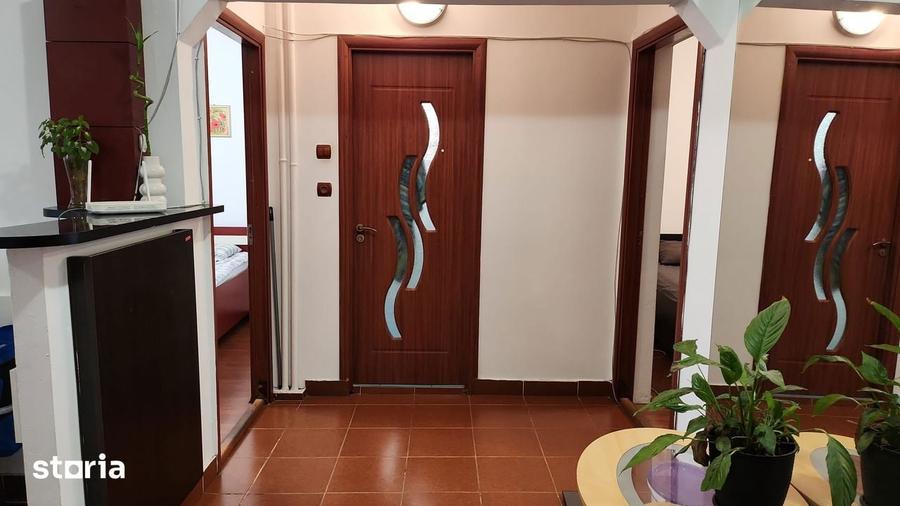 Apartament 3 camere, zona B-dul 21 Decembrie 1989, suprafata 65 mp - 1