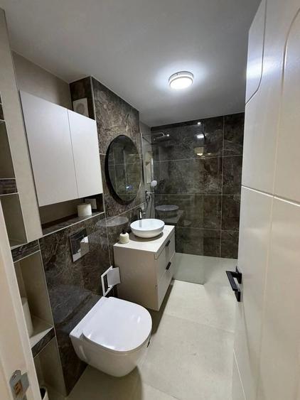 Apartament cu 2 camere decomandat în Mircea cel Bătrân