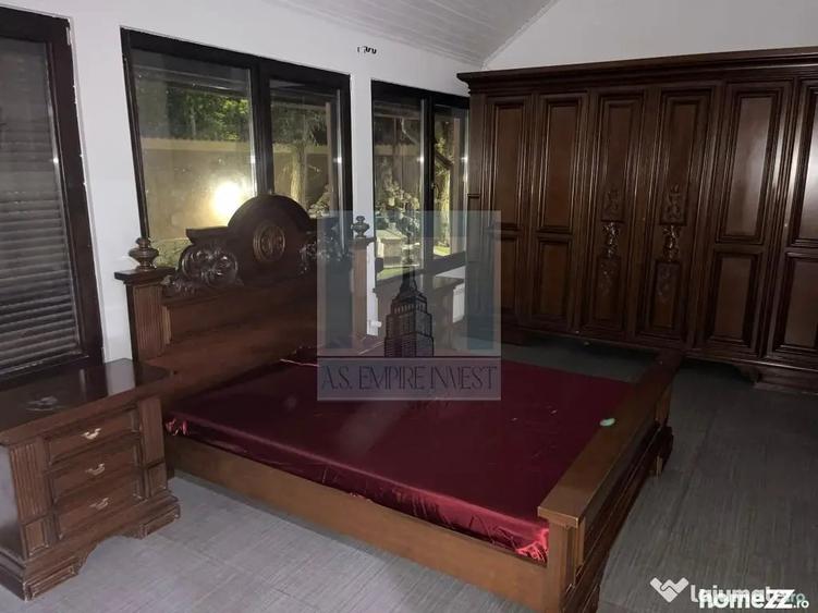 Casă cu 6 camere cu Teren 550 Mp în Crevedia