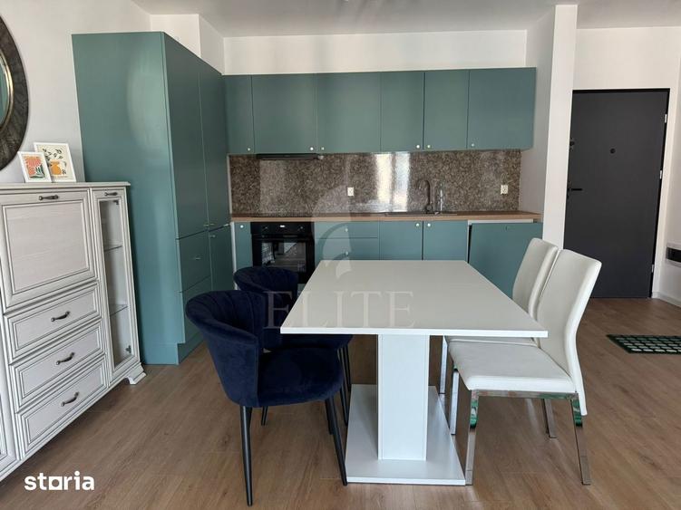 Apartament cu 3 camere semidecomandat în Iris