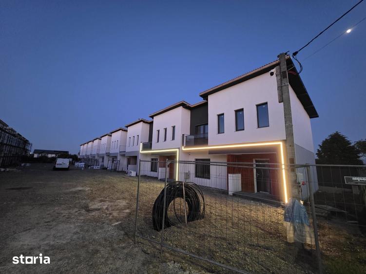 Casă cu 4 camere cu Teren 150 Mp în Valea Lupului