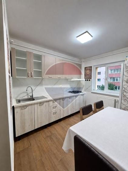 Apartament 2 camere decomandat | Răcădău | 55 mp | 2 balcoane | Etaj 2 - 1