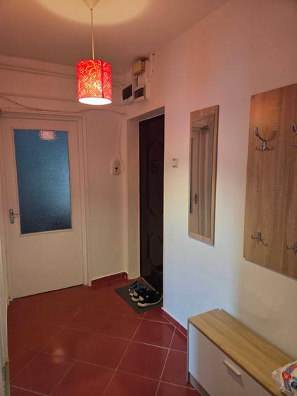 Apartament cu 2 camere decomandat în Sud