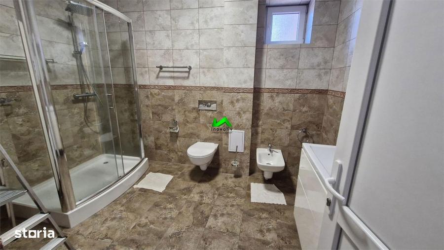 Casă cu 5 camere cu Teren 300 Mp în Terezian