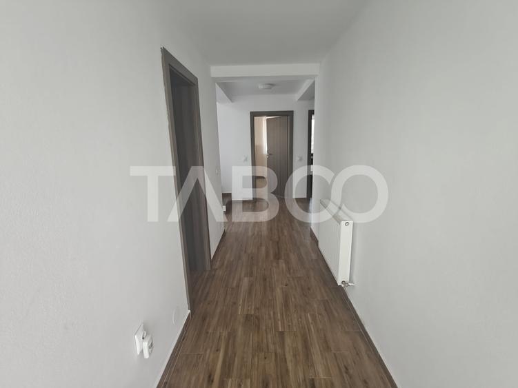 Casă individuală cu 6 camere cu Canalizare în Tineretului