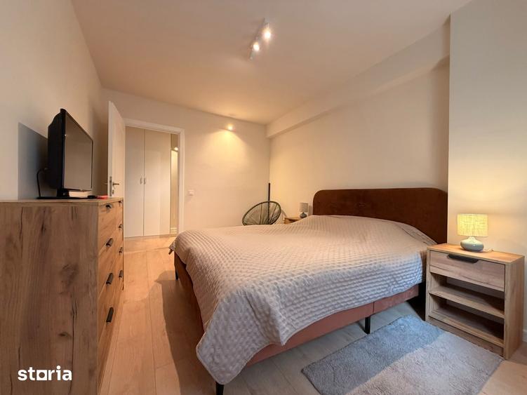 Apartament cu 4 camere în Aviatorilor
