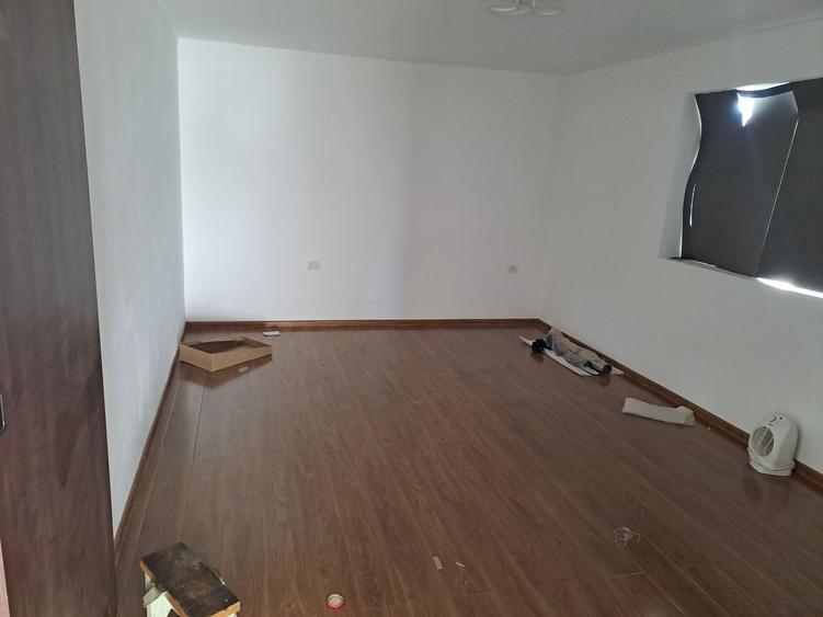 Casă cu 3 camere în Brăteștii de Jos