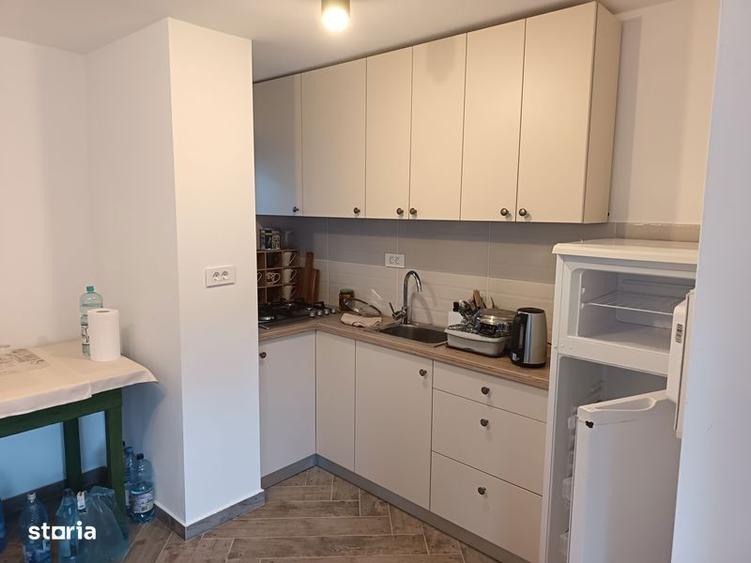 Casă cu 2 camere cu Teren 60 Mp în Corbeni