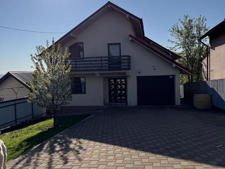 Casă individuală cu 5 camere cu Teren 600 Mp în Fălticeni