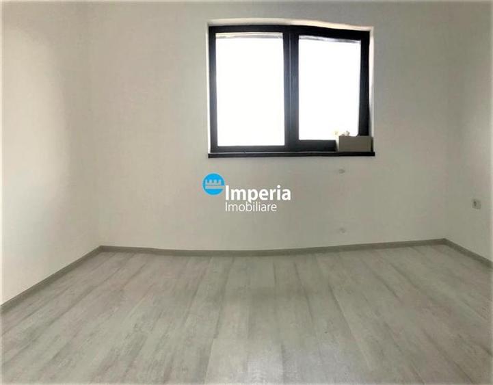 Casă individuală cu 4 camere cu Canalizare în Vorovești