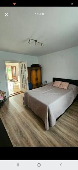 Casă cu 3 camere în Tinăud