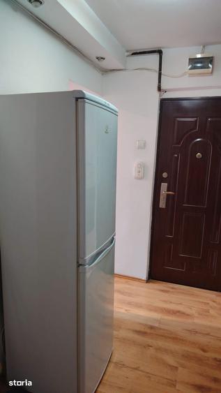 Apartament cu 2 camere semidecomandat în Decebal