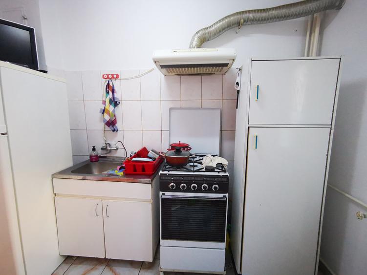 Garsonieră decomandată în Lujerului