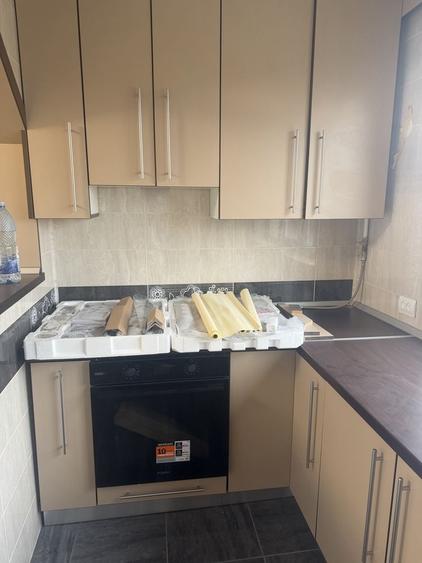 Apartament cu 2 camere decomandat în Exterior Vest