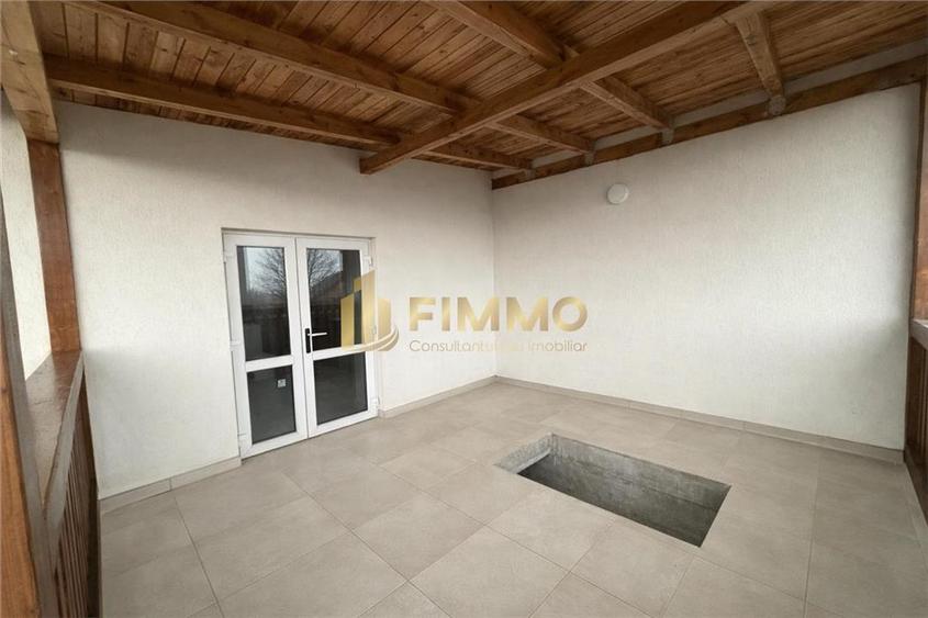 Casă individuală cu 6 camere cu Teren 1000 Mp în Sfântu Ilie