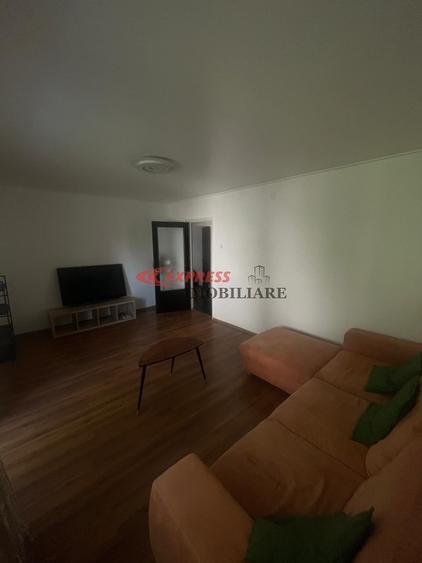 Apartament cu 3 camere decomandat, mobilat în Dristor