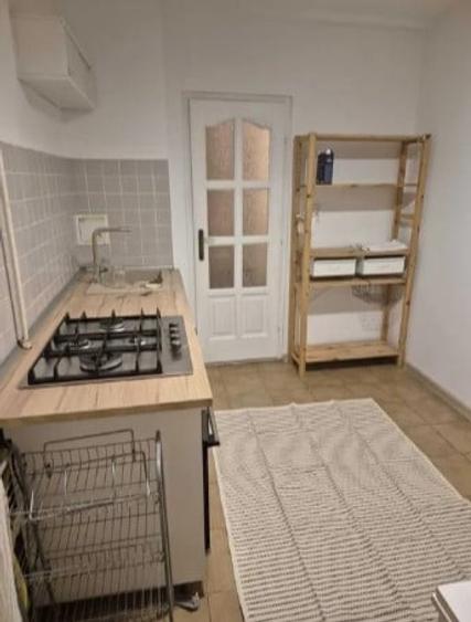 Apartament cu 2 camere semidecomandat, mobilat în Iancului