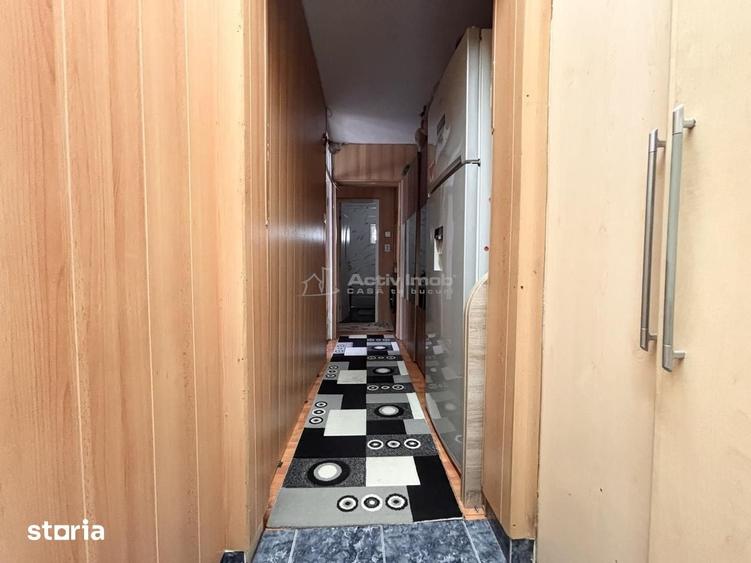 Apartament cu 3 camere decomandat în Rogerius