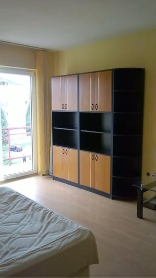 Garsonieră decomandată în Exterior Vest