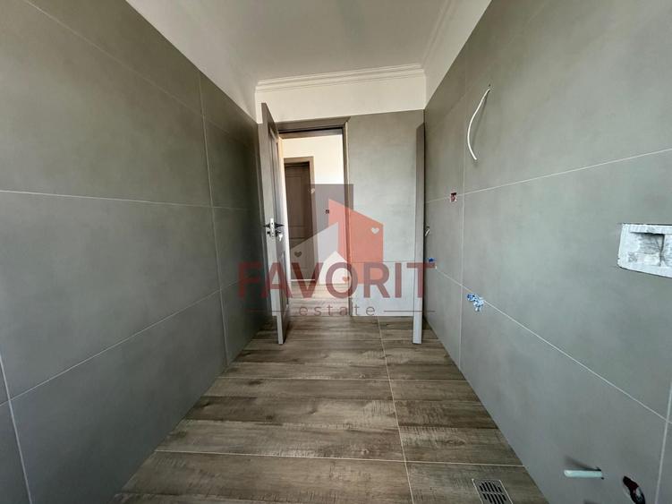 Duplex cu 3 camere cu Canalizare în Sânandrei