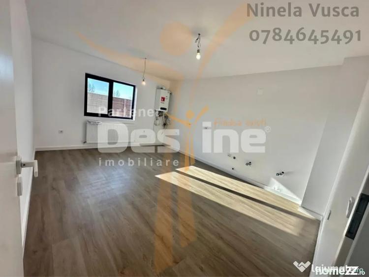 Casă cu 4 camere cu Teren 400 Mp în Valea