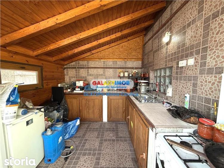 Casă cu 3 camere cu Teren 1093 Mp în Central