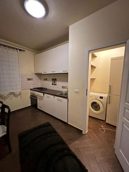 Apartament cu 2 camere decomandat în Dumbrăvița