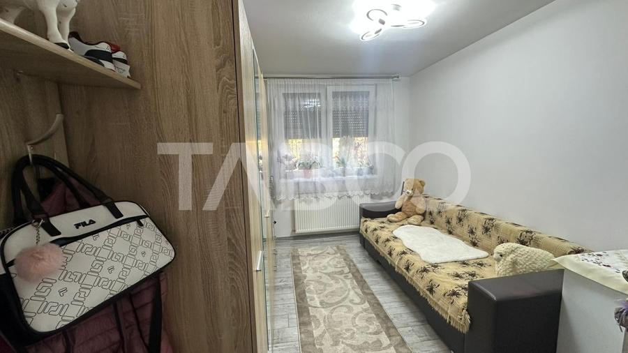 Apartament 3 camere de vanzare mobilat utilat Selimbar Sibiu - 11