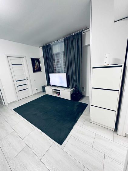 Apartament cu 2 camere semidecomandat în Grozăvești