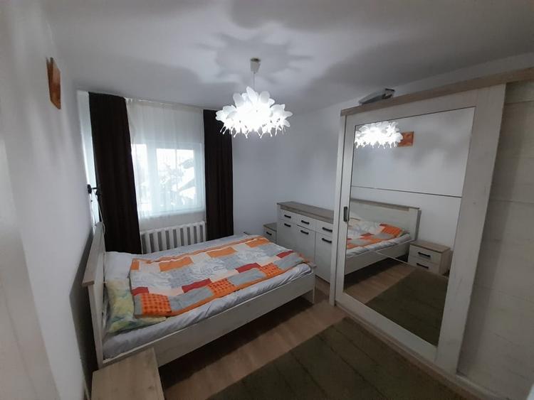 Apartament cu 2 camere decomandat, mobilat în Est