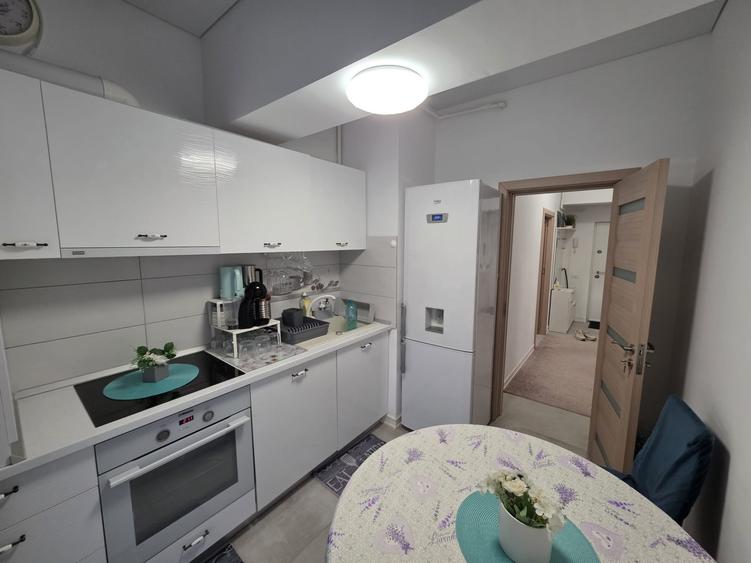 Apartament cu 2 camere decomandat, mobilat în Nord