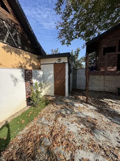 Casă cu 4 camere în Mărăcineni