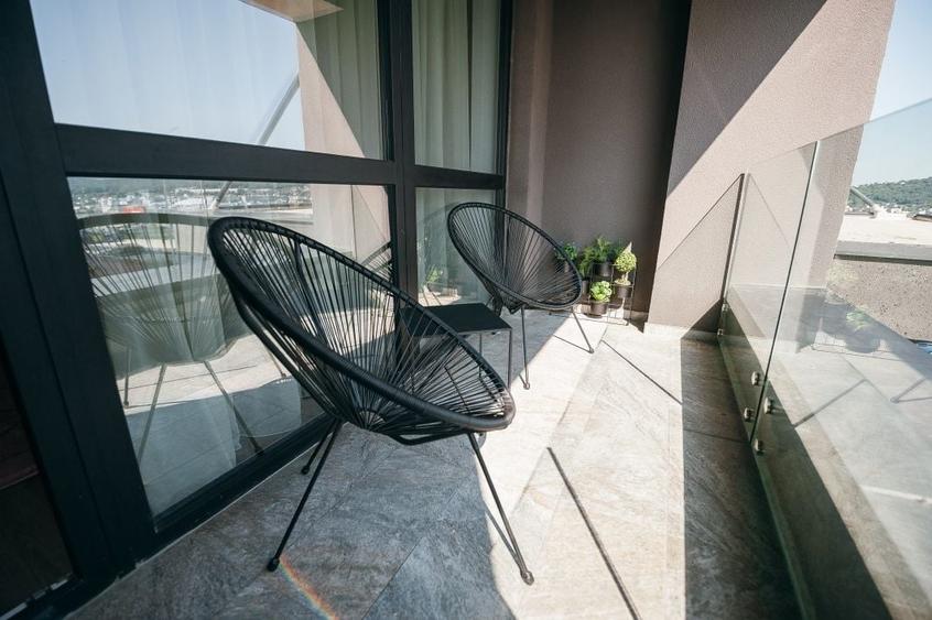 Apartament cu 2 camere semidecomandat în Central