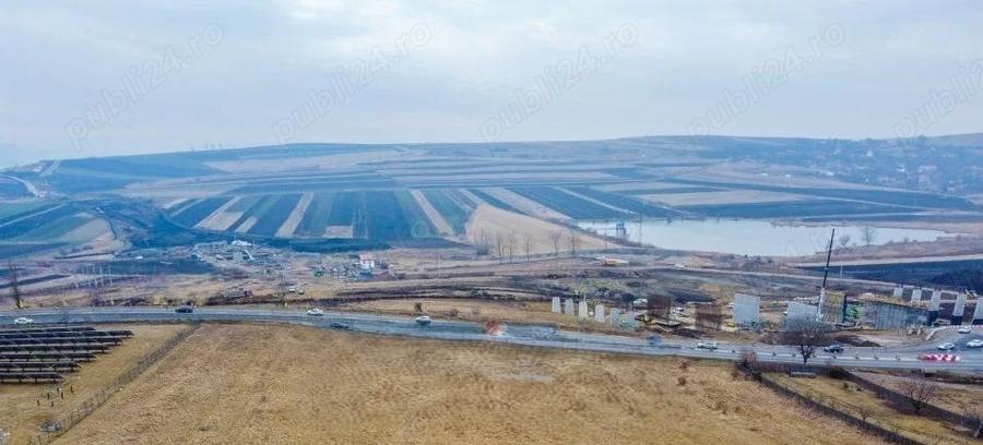 Teren de 5300 mp, în Tureni