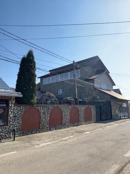 Spațiu comercial, de 510 mp, în Mărgineni