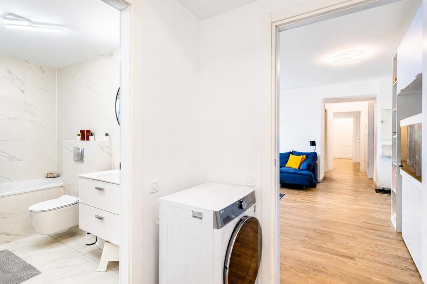 Apartament cu 3 camere decomandat în Ștefan cel Mare
