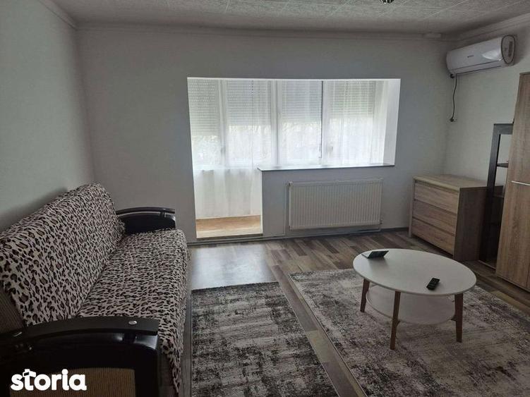 Apartament cu 2 camere decomandat în Steaua