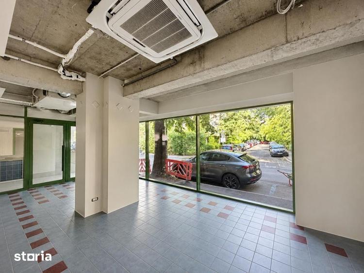 Spațiu comercial, de 65 mp, în Ștefan cel Mare