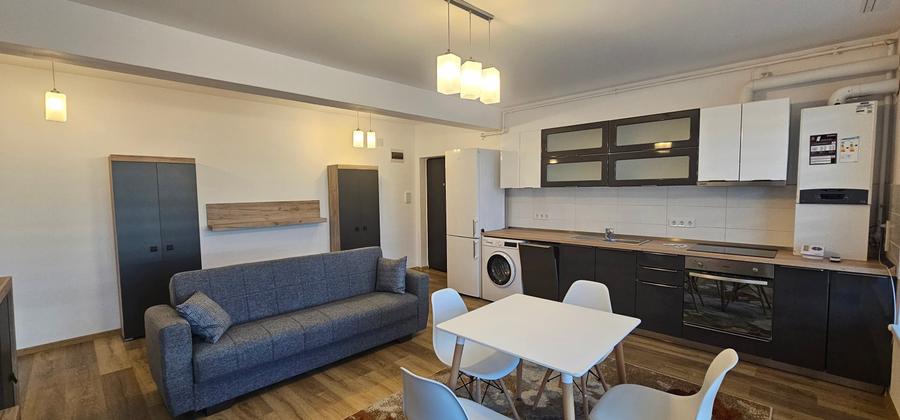 Apartament cu 2 camere semidecomandat, mobilat în Tineretului