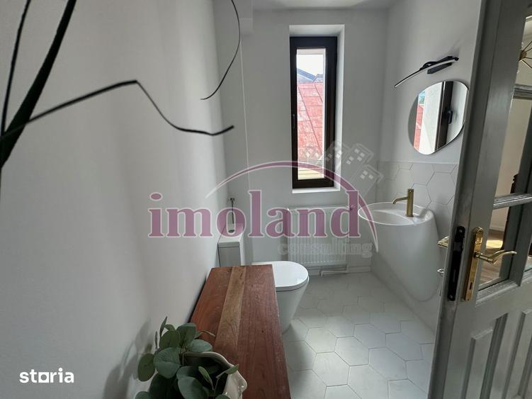 Casă cu 6 camere cu Teren 200 Mp în Floreasca