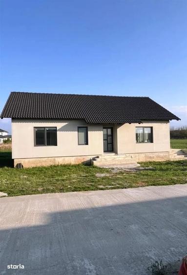 Casă cu 3 camere cu Teren 510 Mp în Cheriu