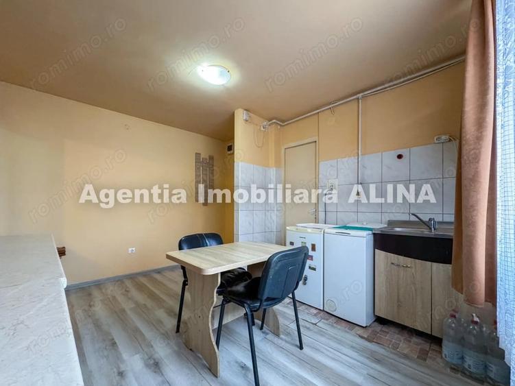 Garsonieră semidecomandată în Dacia
