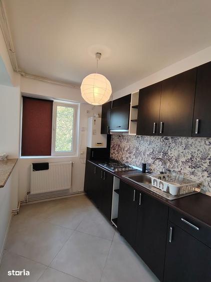 Apartament cu 2 camere în Micro 3