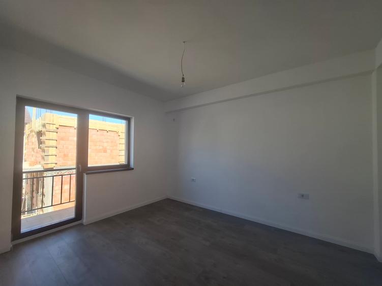 Duplex cu 5 camere cu Canalizare în Bragadiru