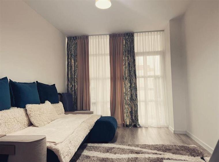 Apartament cu 2 camere decomandat, mobilat în Aeroport