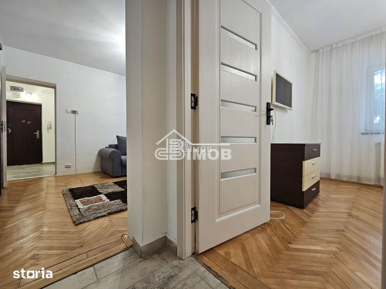 Apartament cu 2 camere în Micro 9