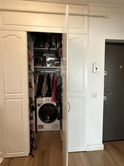 Apartament cu 3 camere semidecomandat, mobilat în Zorilor