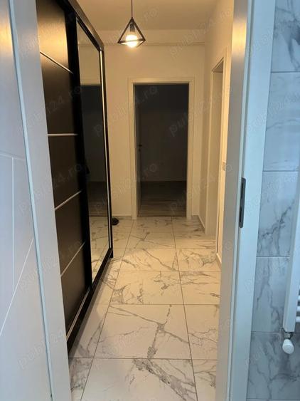 Apartament cu 2 camere decomandat în Metalurgiei