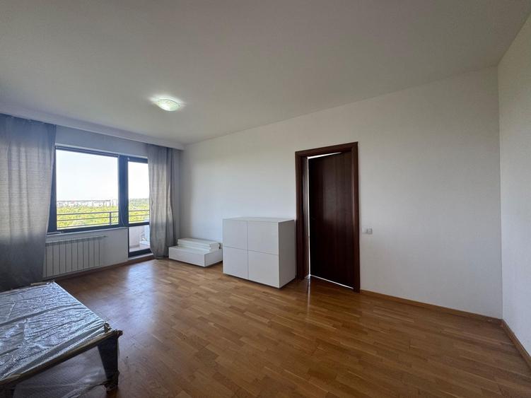 Apartament cu 2 camere semidecomandat, mobilat în Băneasa