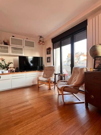 Apartament cu 2 camere semidecomandat, mobilat în Armeneasca